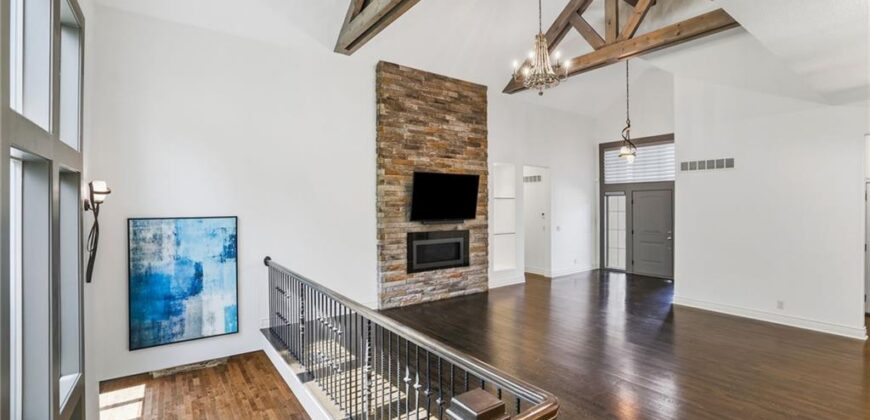 6119 Southlake Drive, Parkville, MO 64152
