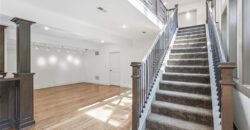 6119 Southlake Drive, Parkville, MO 64152