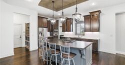 6119 Southlake Drive, Parkville, MO 64152