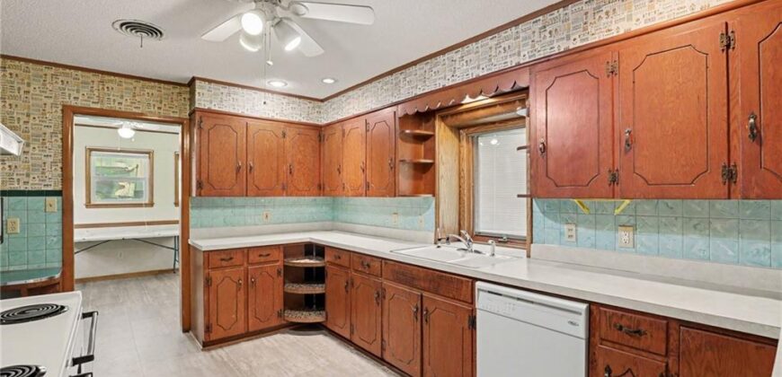 506 W Mississippi Street, Liberty, MO 64068