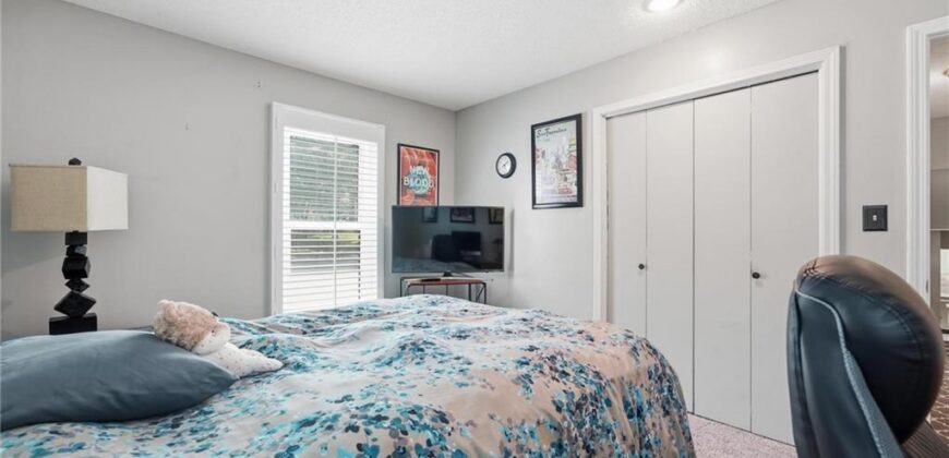 842 York Place, Liberty, MO 64068