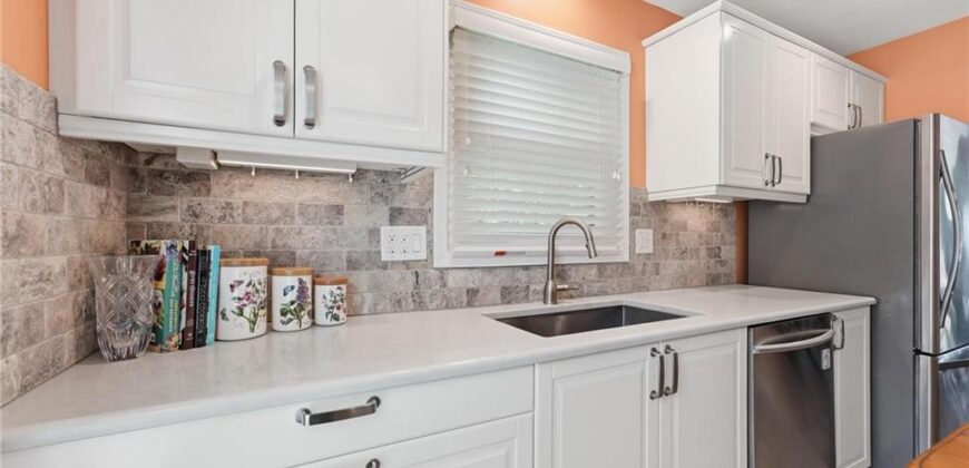 842 York Place, Liberty, MO 64068