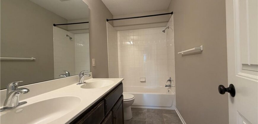 9307 NE 97th Terrace, Kansas City, MO 64157