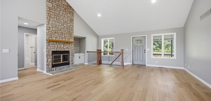 17409 Baxter Road, Lawson, MO 64062