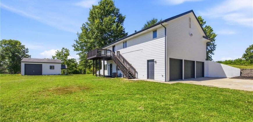 17409 Baxter Road, Lawson, MO 64062