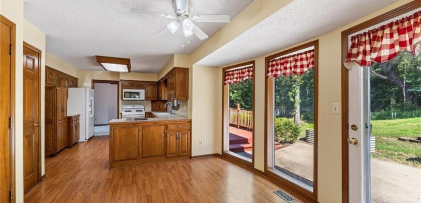 12639 NW Buck Creek Drive, Kansas City, MO 64152