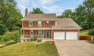 12639 NW Buck Creek Drive, Kansas City, MO 64152