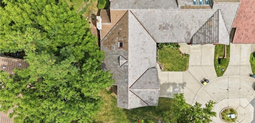 10 The Woodlands N/A, Gladstone, MO 64119
