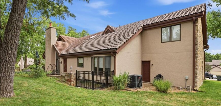 10 The Woodlands N/A, Gladstone, MO 64119