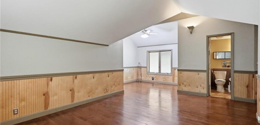 10 The Woodlands N/A, Gladstone, MO 64119