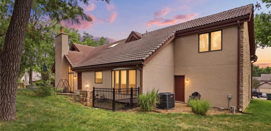 10 The Woodlands N/A, Gladstone, MO 64119