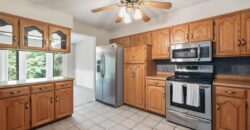 3901 NE Hill Haven Road, Kansas City, MO 64117