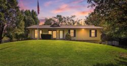 3901 NE Hill Haven Road, Kansas City, MO 64117