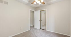 3901 NE Hill Haven Road, Kansas City, MO 64117