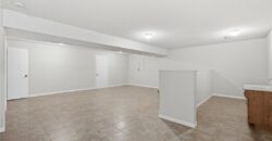 3901 NE Hill Haven Road, Kansas City, MO 64117