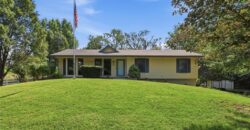 3901 NE Hill Haven Road, Kansas City, MO 64117