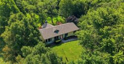 3901 NE Hill Haven Road, Kansas City, MO 64117