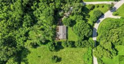 3901 NE Hill Haven Road, Kansas City, MO 64117