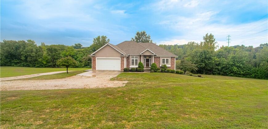 20009 Clinton County Line Road, Holt, MO 64048