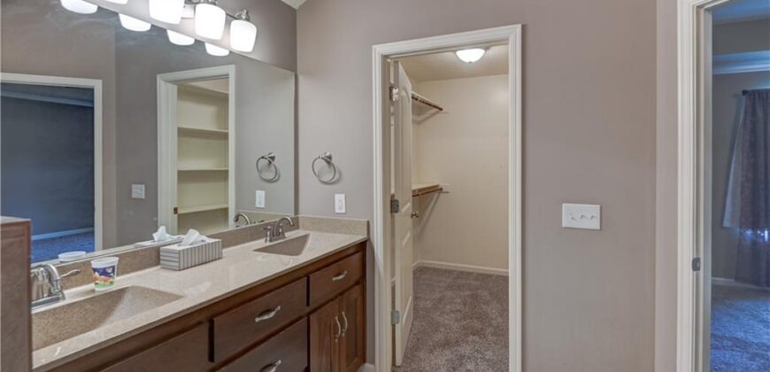 599 Linda Court, Liberty, MO 64068