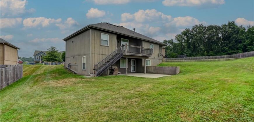 599 Linda Court, Liberty, MO 64068