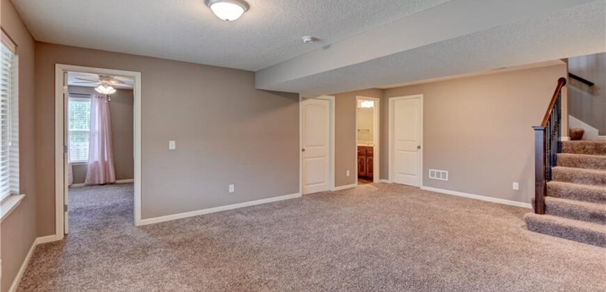 599 Linda Court, Liberty, MO 64068
