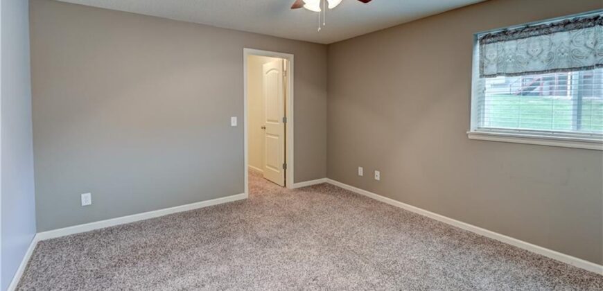 599 Linda Court, Liberty, MO 64068