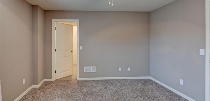 599 Linda Court, Liberty, MO 64068
