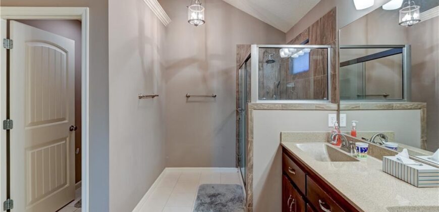 599 Linda Court, Liberty, MO 64068