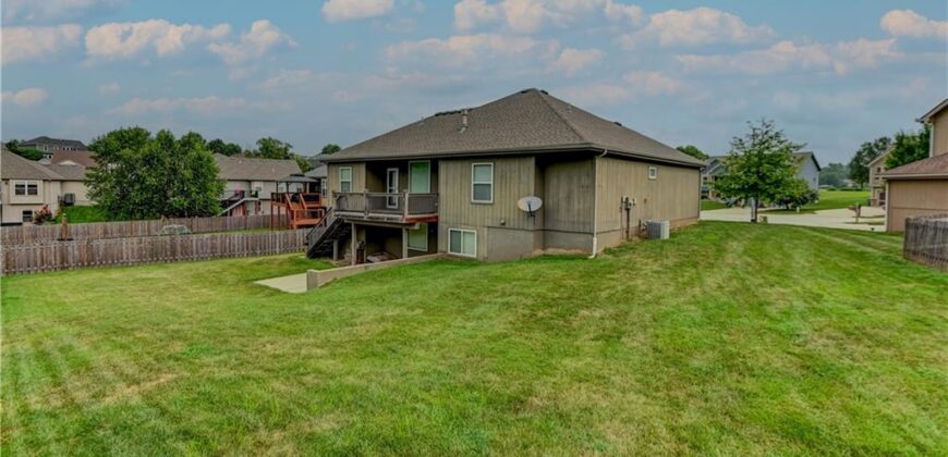 599 Linda Court, Liberty, MO 64068