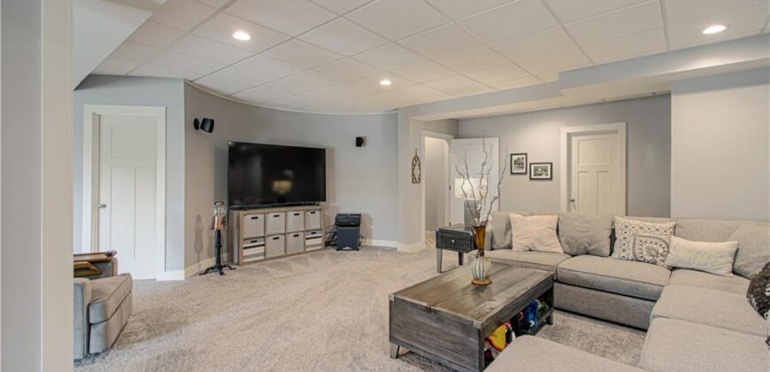 9519 N Lane Avenue, Kansas City, MO 64157