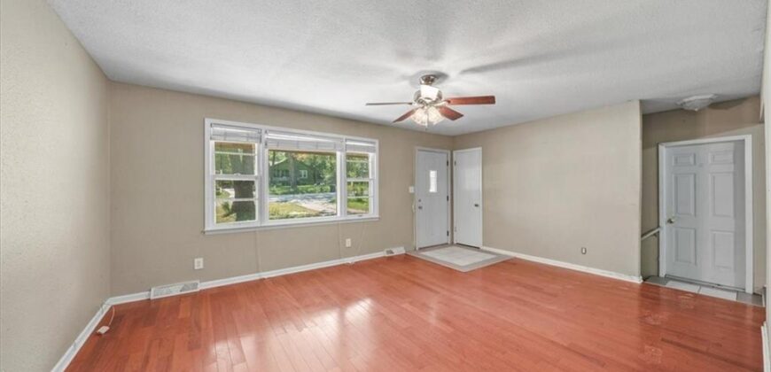 234 NE 86th Terrace, Kansas City, MO 64155