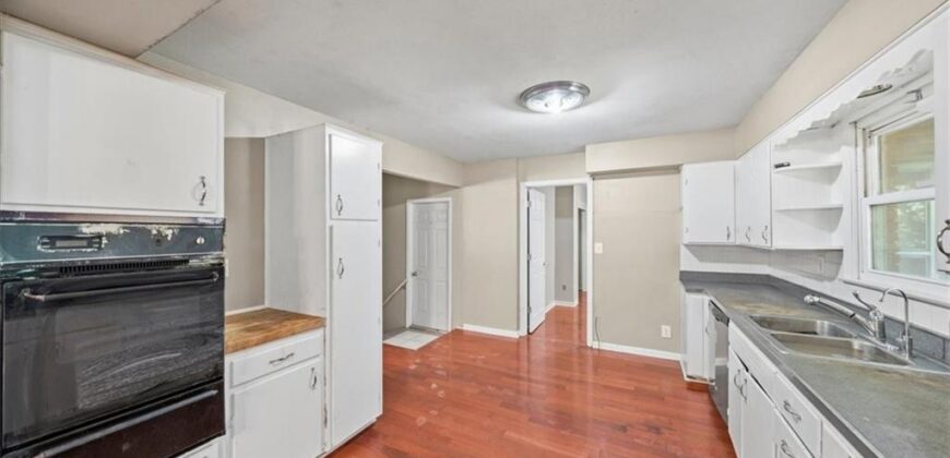 234 NE 86th Terrace, Kansas City, MO 64155