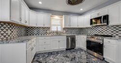404 NW Briarcliff Road, Kansas City, MO 64116