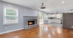 404 NW Briarcliff Road, Kansas City, MO 64116