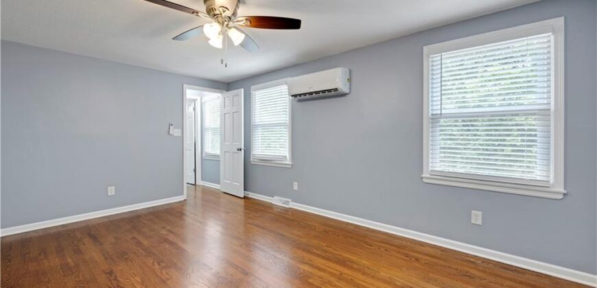 404 NW Briarcliff Road, Kansas City, MO 64116