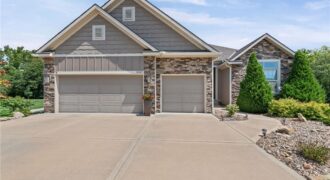 13365 N Silver Ridge Drive, Platte City, MO 64079