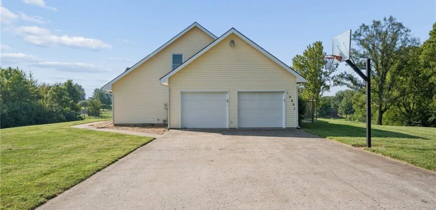 16807 NE 116th Street, Liberty, MO 64068