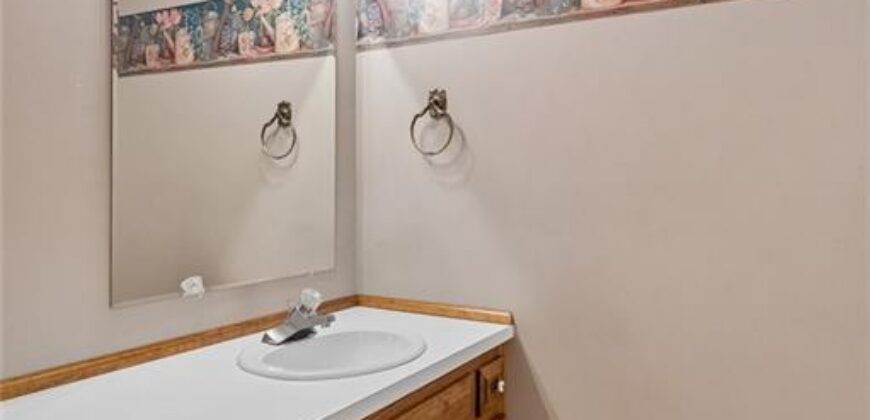 16807 NE 116th Street, Liberty, MO 64068