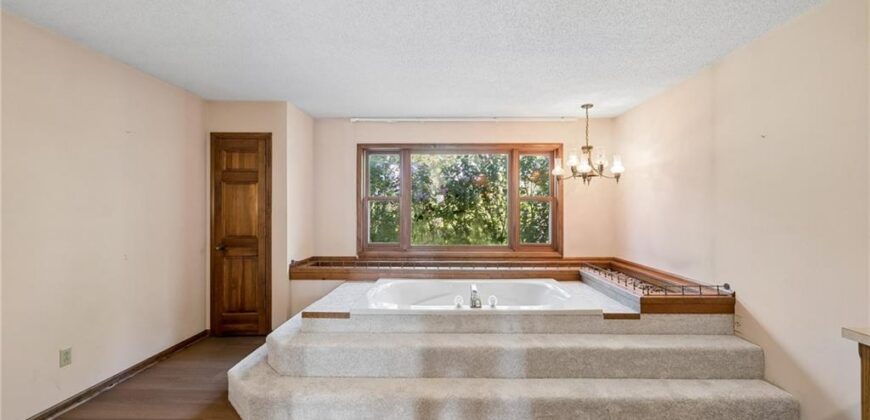 16807 NE 116th Street, Liberty, MO 64068