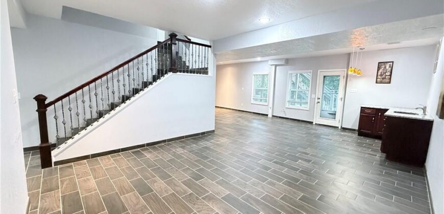 4303 NE 85th Terrace, Kansas City, MO 64156