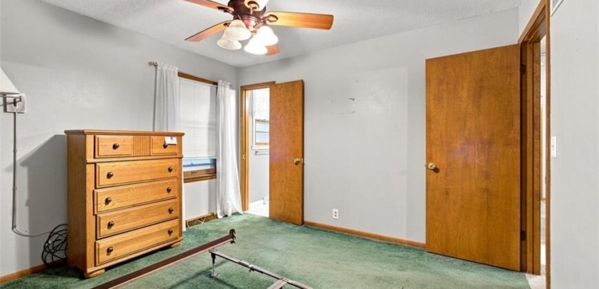 207 Augustus Drive, Excelsior Springs, MO 64024