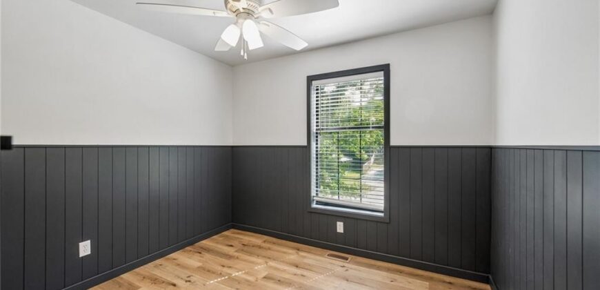 6708 N Broadway Street, Kansas City, MO 64118