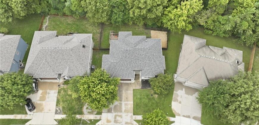 9038 N Saint Clair Avenue, Kansas City, MO 64154
