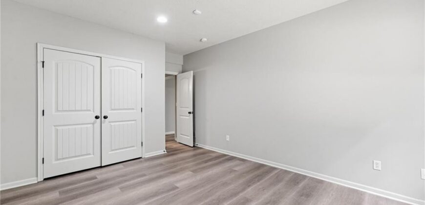 9038 N Saint Clair Avenue, Kansas City, MO 64154