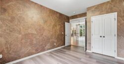 9038 N Saint Clair Avenue, Kansas City, MO 64154
