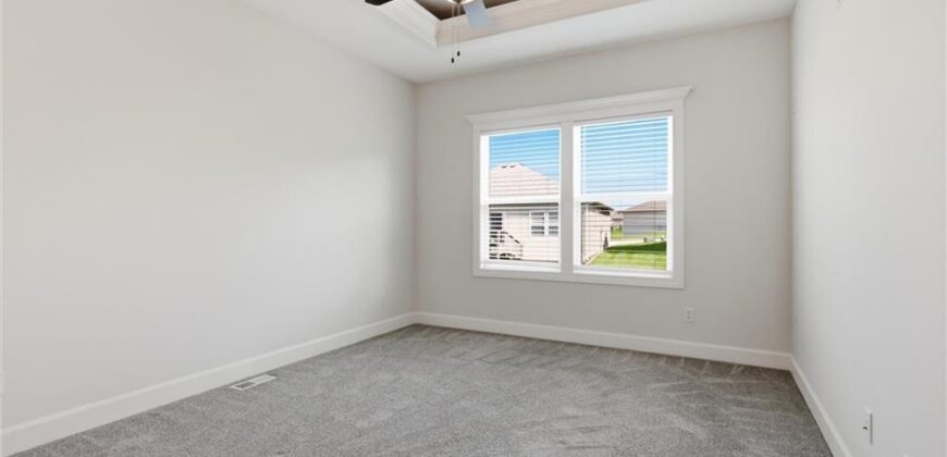15348 Jessica Street, Parkville, MO 64152