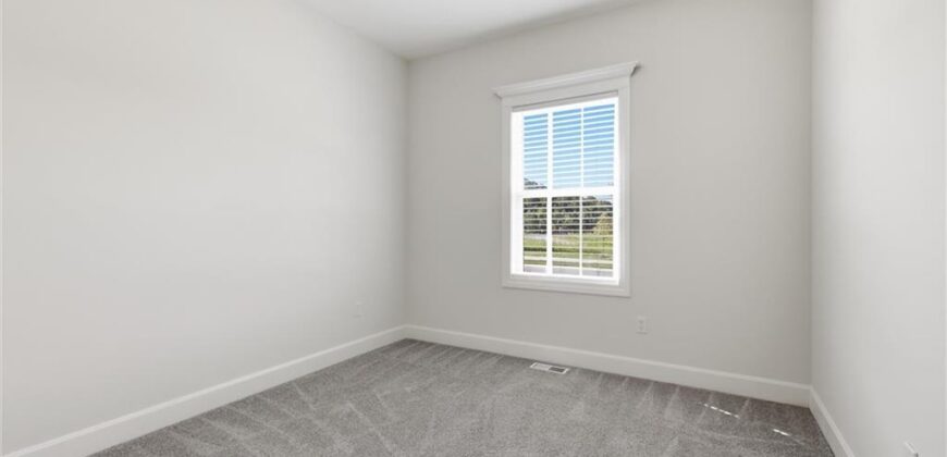 15348 Jessica Street, Parkville, MO 64152