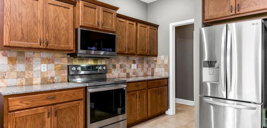 1 Platte Ridge Court, Edgerton, MO 64444