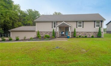 14309 Anchor Avenue, Liberty, MO 64068